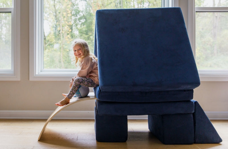 Newton X Figgy Play Couch