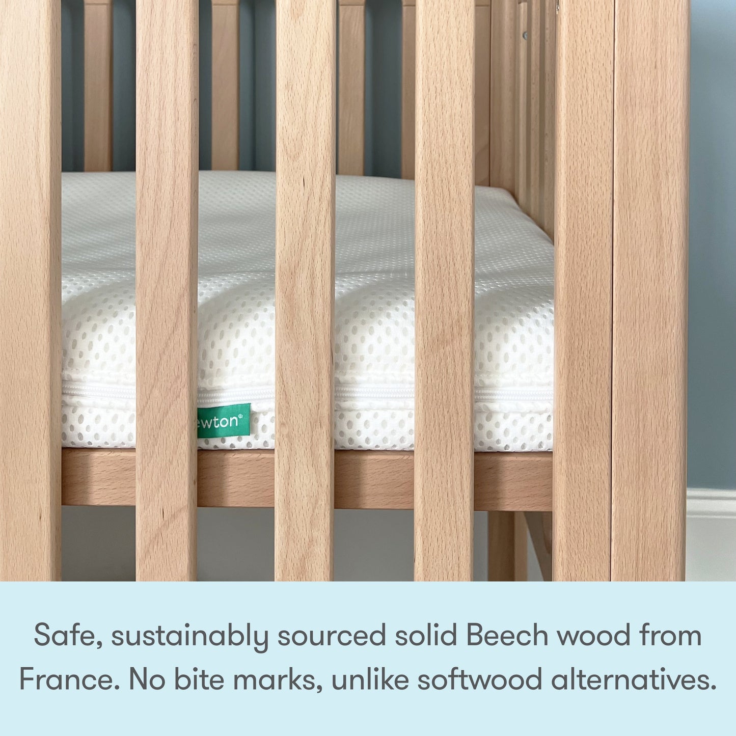Newton Galileo Mini Crib with Newton Mattress