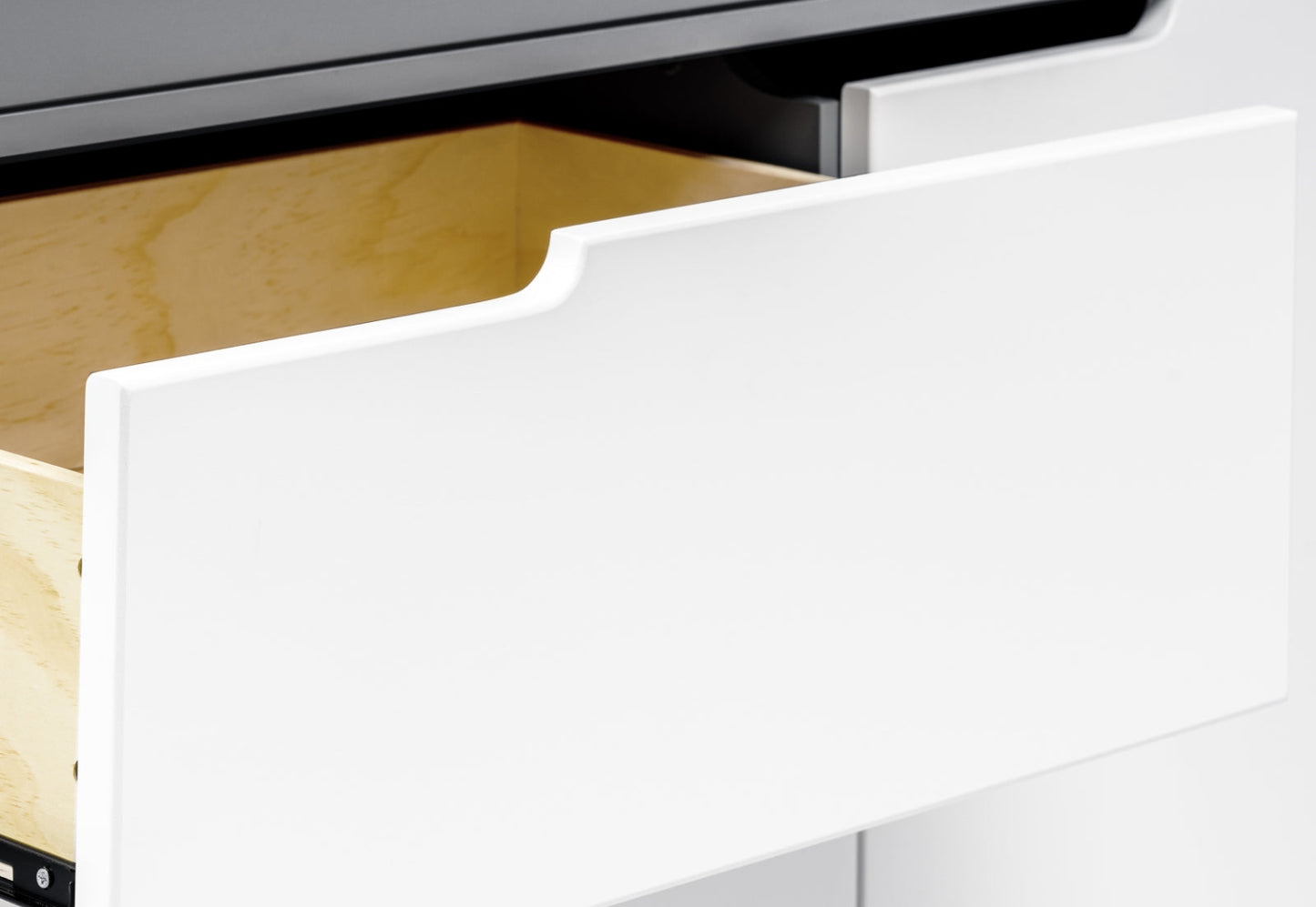 Hudson 3-Drawer Changer Dresser