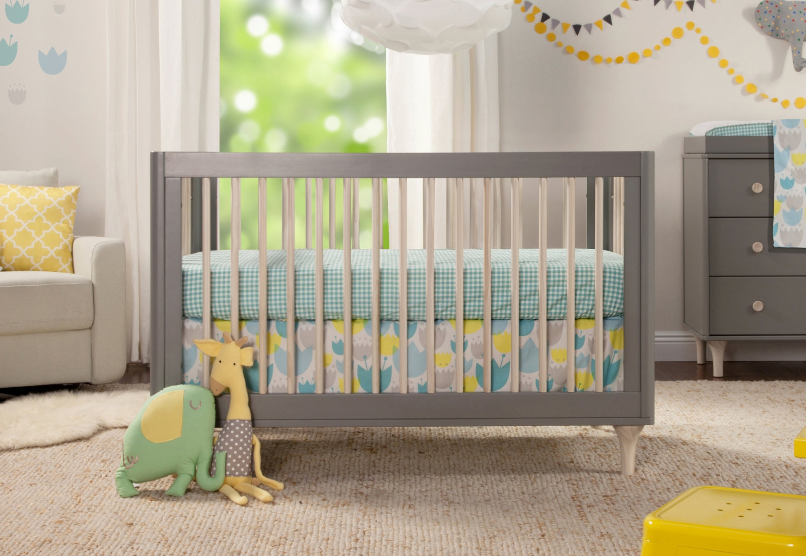 Lolly Convertible Crib
