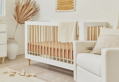 Lolly Convertible Crib